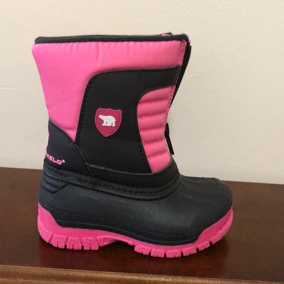 Arctic Shield Shoes Girl Snow Boots Size 7 Poshmark